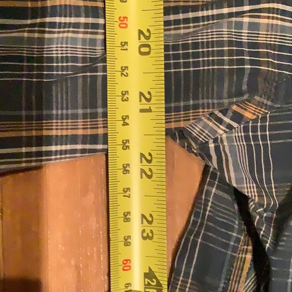 Mens Columbia shirt - Picture 4 of 4